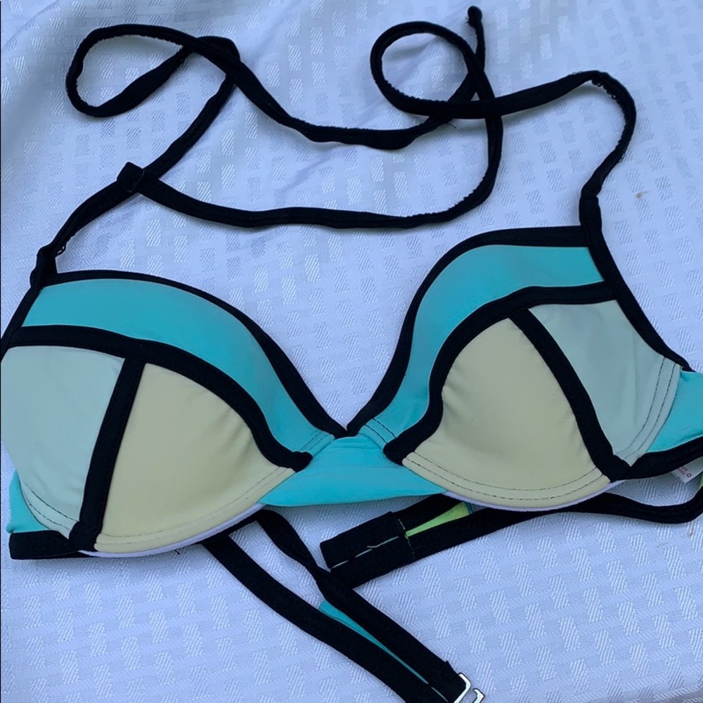 bikini top